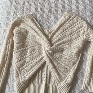 Jessica Simpson Sweater